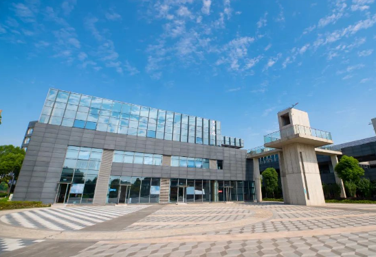 上海林国荣学校