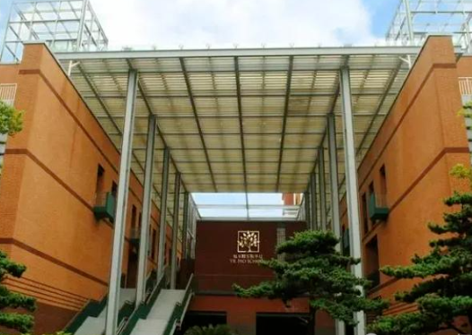 2025年上海包玉刚实验学校招生考试信息