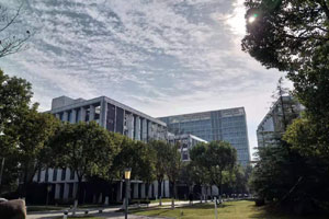 上海UEC学校报名申请流程