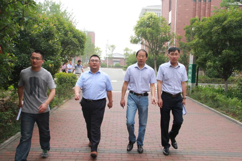 宿迁市2017年初中毕业暨中等学校招生考试钟吾国际学?？嫉憧嘉窆ぷ骰岚旎嵴倏?></div>
			<div   id=